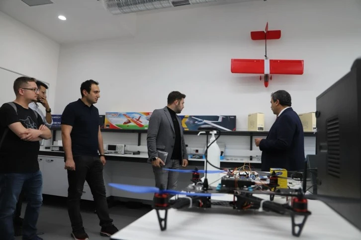 Roketsan’dan SBTÜ’ye Ziyaret