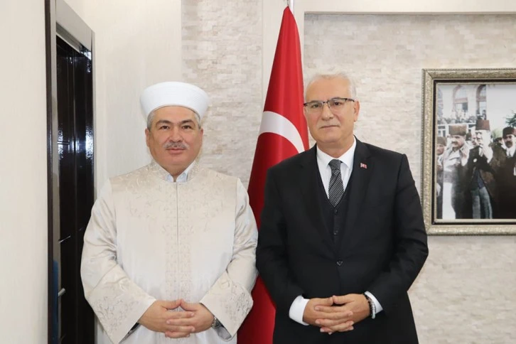Sivas Belediyesi Din Görevlilerini Unutmadı 