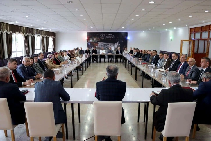 Şeflerle Değerlendirme Toplantısı 