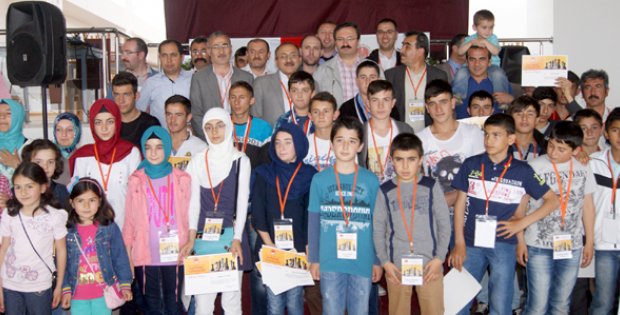 Şampiyonlar, Madalyalarını Aldı