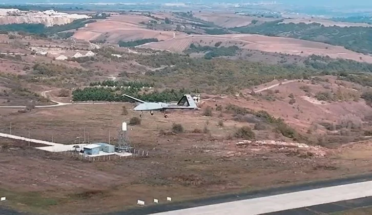 'Adım Adım Mavi Vatana'