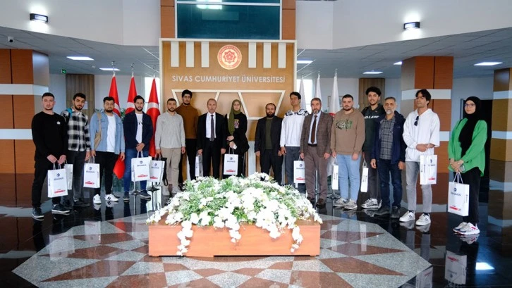“Dün Olduğu Gibi, Bugün de Yarın da Kudüs İçin'
