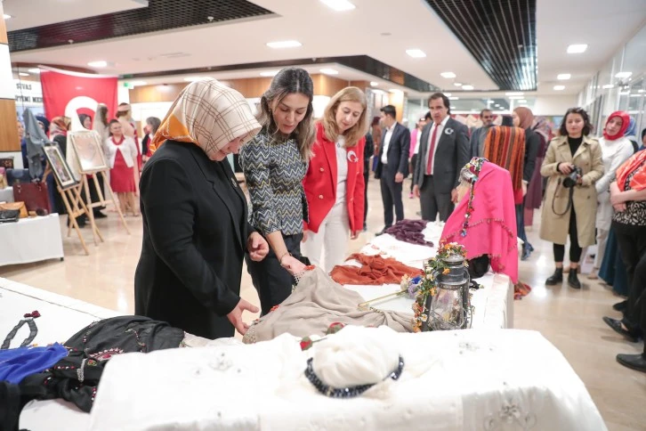 Halk Eğitim’den Cumhuriyet Sergisi