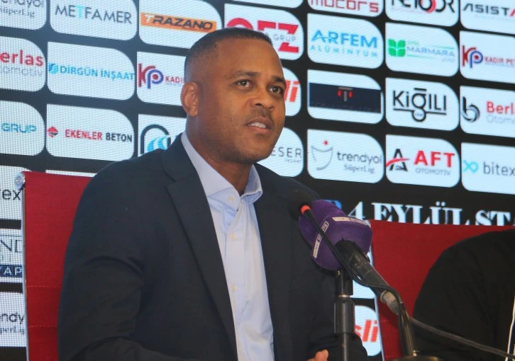 Sivasspor Maçının Ardından Patrick Kluivert: 'Sonuçtan Memnun Değilim'