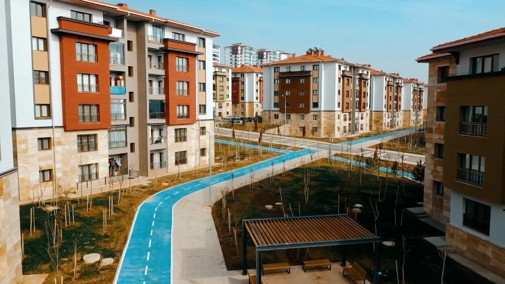 TOKİ, Bin 779 Sosyal Konutu Teslim Etmeye Başladı