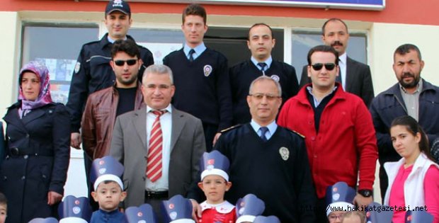 Miniklerden Polis Amcaya Ziyaret
