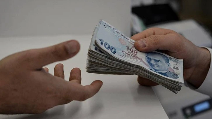 Kamu görevlilerine yapılan fazla ve yersiz ödemelerin takip ve tahsil esasları belirlendi
