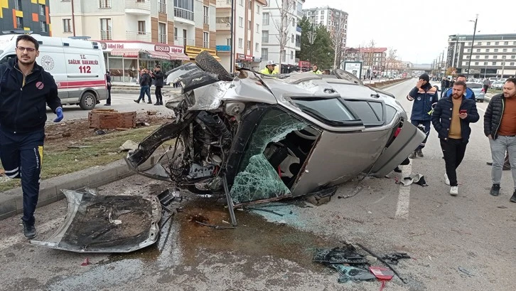 Bağdat Caddesinde Feci Kaza