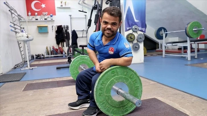 Sivaslı 'Minik Herkül'  Paris Paralimpik Oyunları'na Hazırlanıyor 