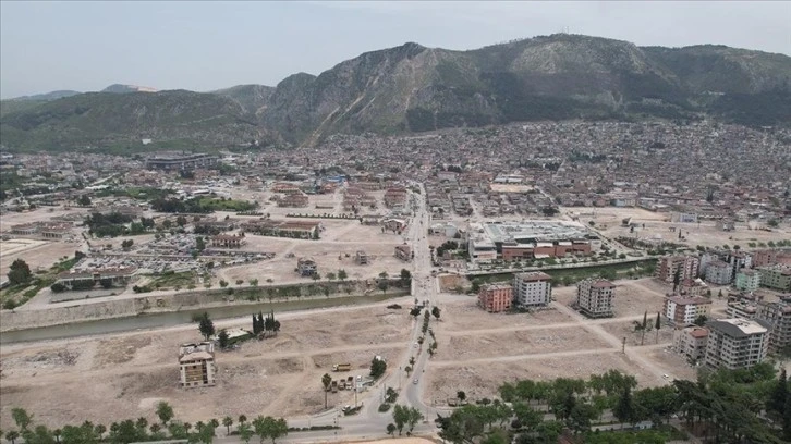 81 Kişiye Mezar Olan Apartmanla İlgili 'Özensiz İşçilik' Raporu 