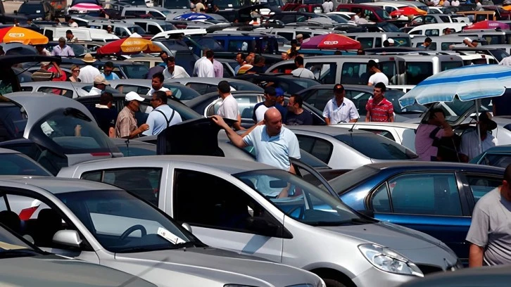 İkinci El Otomobilde Yaprak Kımıldamıyor