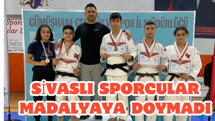 Sivaslı Sporcular Madalyaya Doymadı 
