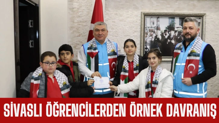 Sivaslı Öğrencilerden Örnek Davranış