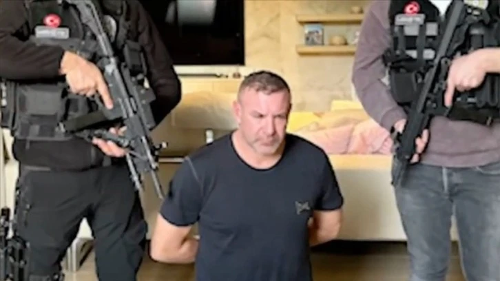 Almanlar Arıyordu Türk Polisi Yakaladı 