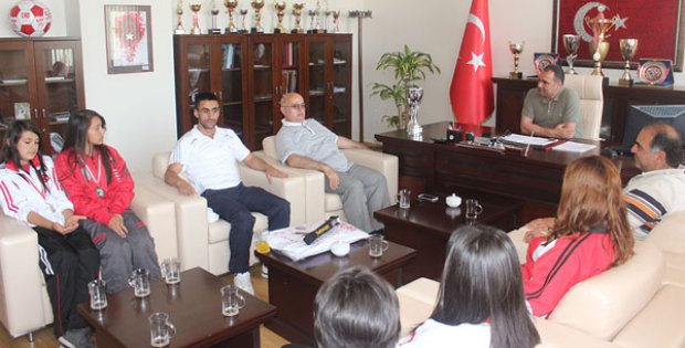 Her Zaman Yanınızdayız