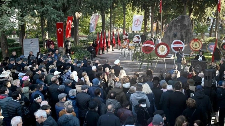 Zübeyde Hanım Vefatının 101. Yılında Mezarı Başında Anıldı