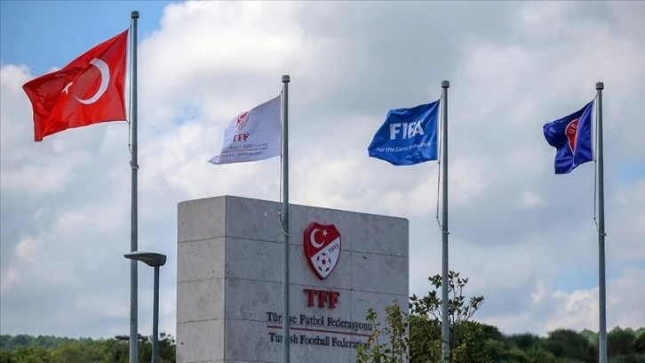 PFDK'den 2 Futbolcuya Men, 5 Kulübe Para Cezası