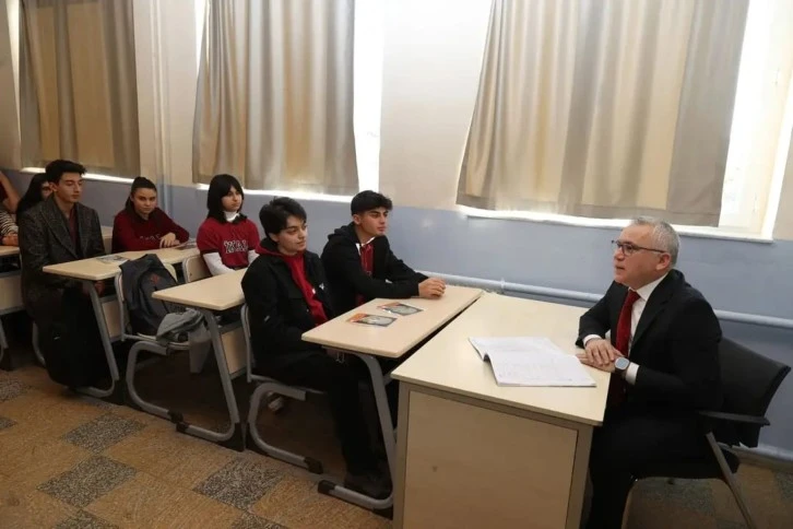  Okulda  Edebiyat Otağı Oluşturuldu