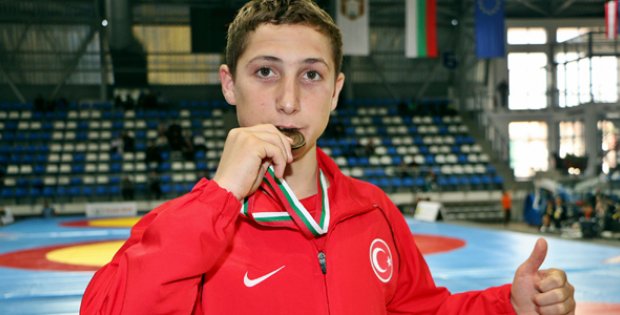 2 Ay Sonra Derecesi Yükseldi