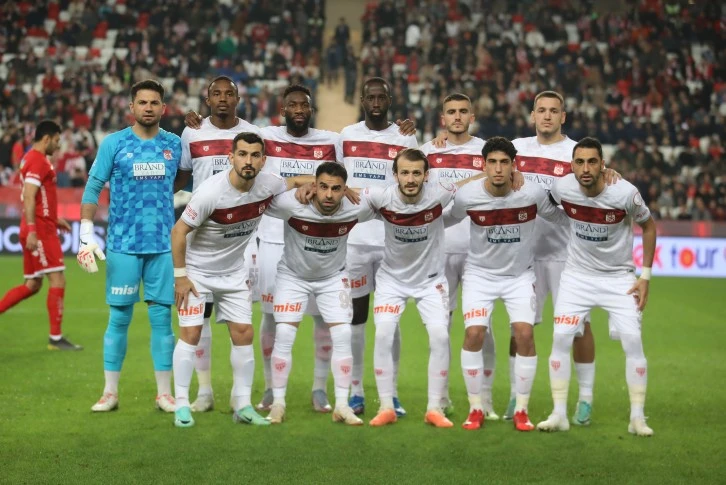 Sivasspor’da Eksikler Can Sıkıyor!