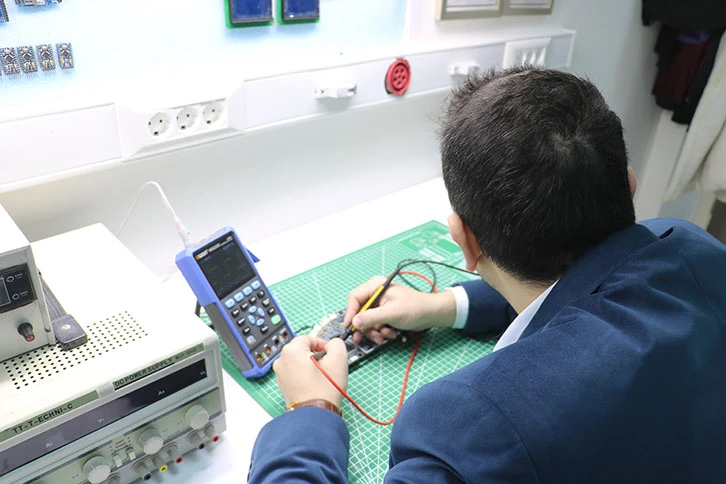 Sivas'ta Yürütülen Çalışma Elektrikli Araçtaki Batarya Problemini Ortadan Kaldıracak 