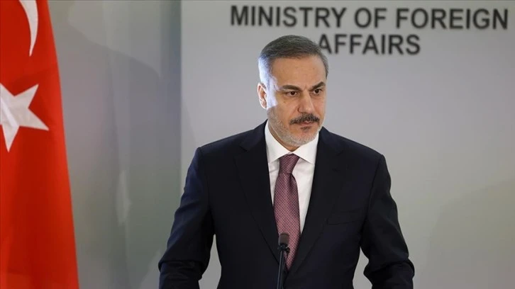 Dışişleri Bakanı Fidan: Bizler Montrö Sözleşmesi'ni harfiyen Uygulamayı Sürdüreceğiz