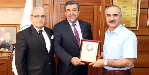 Mültecilere İftar