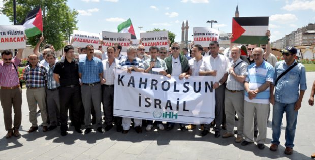 Filistin Halkının Yanındayız
