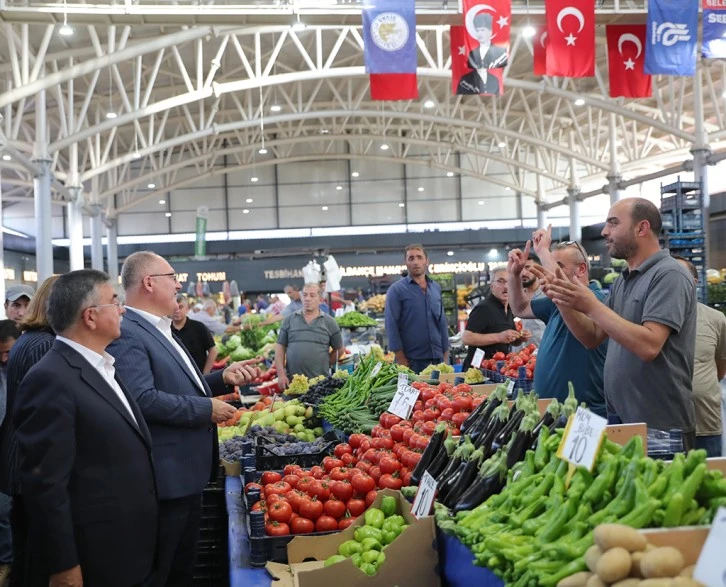 Hal Esnafından Başkana Vefa 