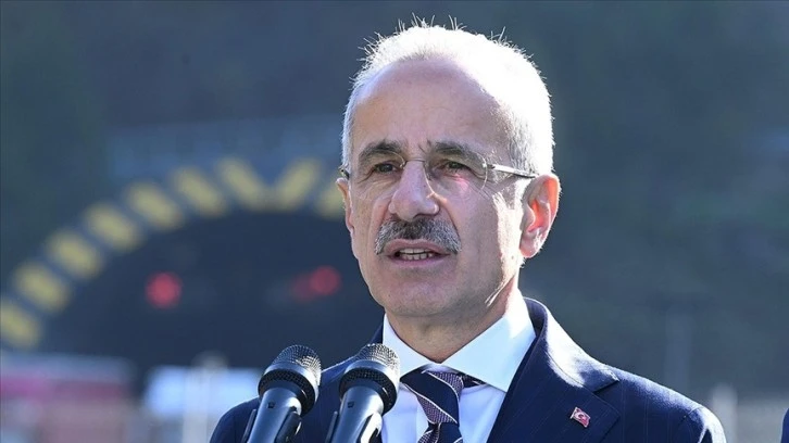 Otoyollarda Gişesiz, Bariyersiz Ulaşıma Geçiliyor