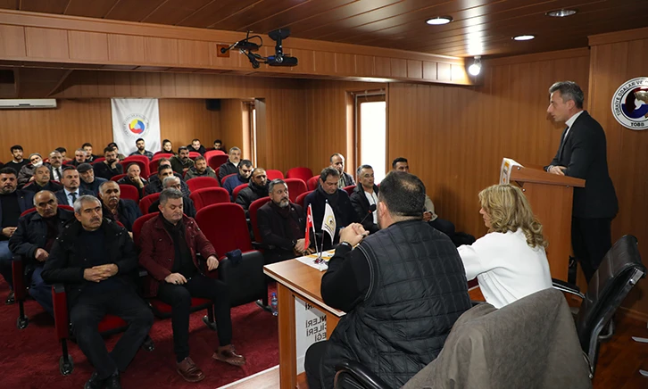 Pazarda Satılan Ballarda Denetimler Artmalı