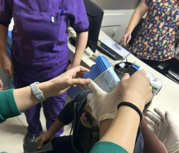 Yine Doktora Şiddet! Kimliksiz Muayene Edemem Dedi Burnu Kırıldı