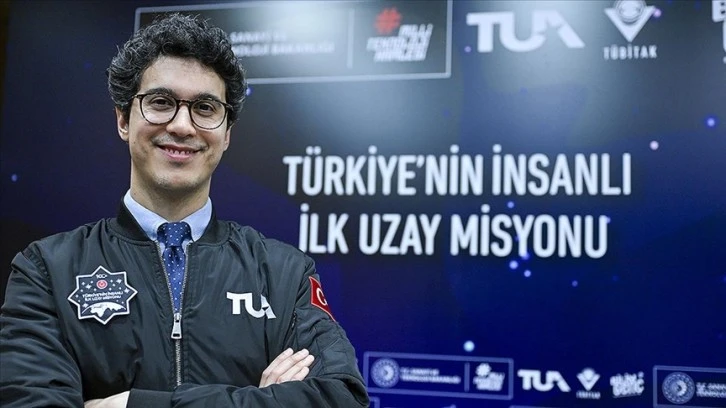 'Türkiye'nin Uzay Yolculuğu Sürecek'