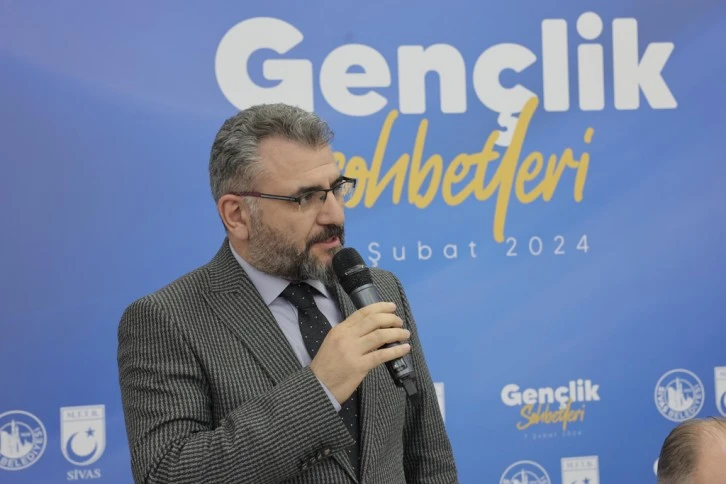 GENÇLERE  ÖNEM VERDİ