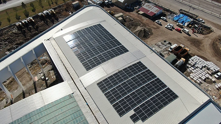 Sivas'ta Üniversite Çatısına Kurulan GES İle Elektrik İhtiyacı Karşılanıyor! 