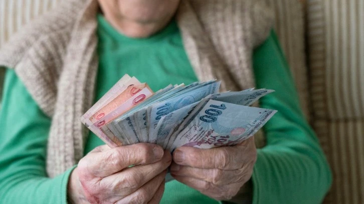 Yaşlı ve Engelli Aylığı Hesaplara Yattı 