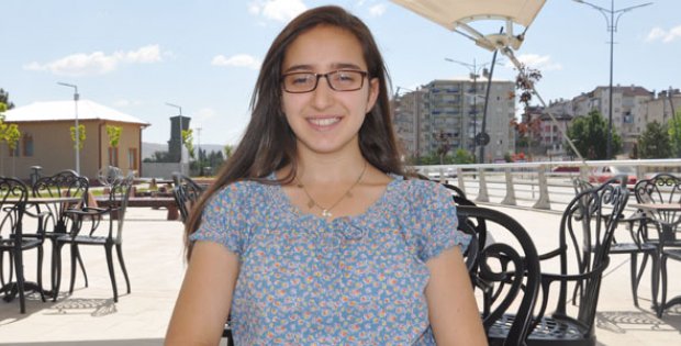 En Büyük Hayaline Kulaç Atacak