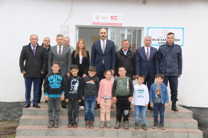 Şarkışla Kaymakamı Samet Öztürk, Köy Ziyaretlerini Sürdürdü