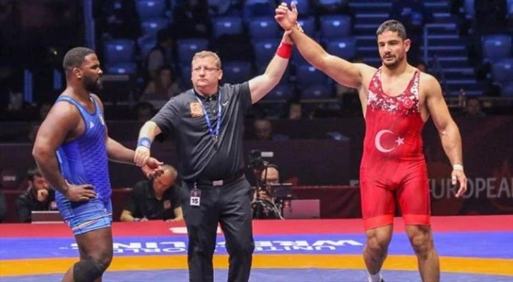 Taha Akgül Avrupa Şampiyonası'nda Finalde! 