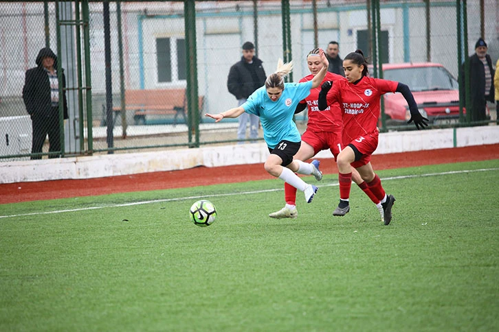 Yiğido Kızlar 3 Puanı Kaptı