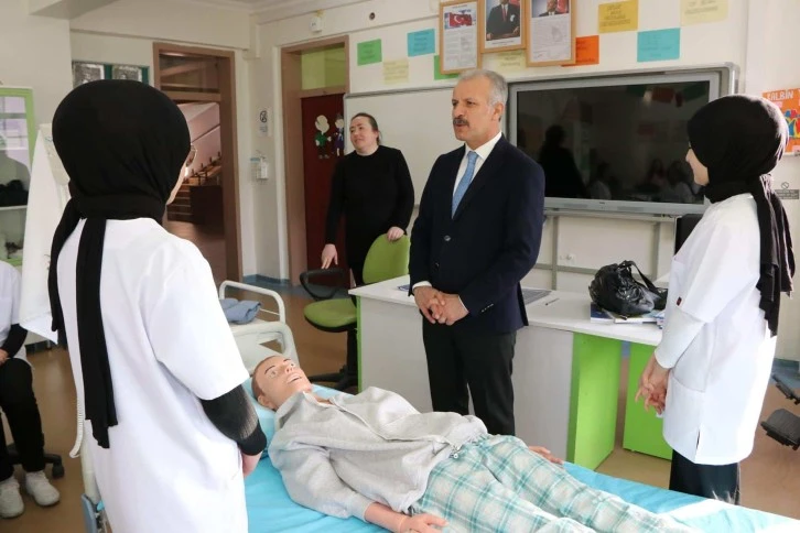 Necati Yener Özel Öğrencilerle Bir Araya Geldi