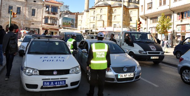 Emniyette Bayram Mesaisi