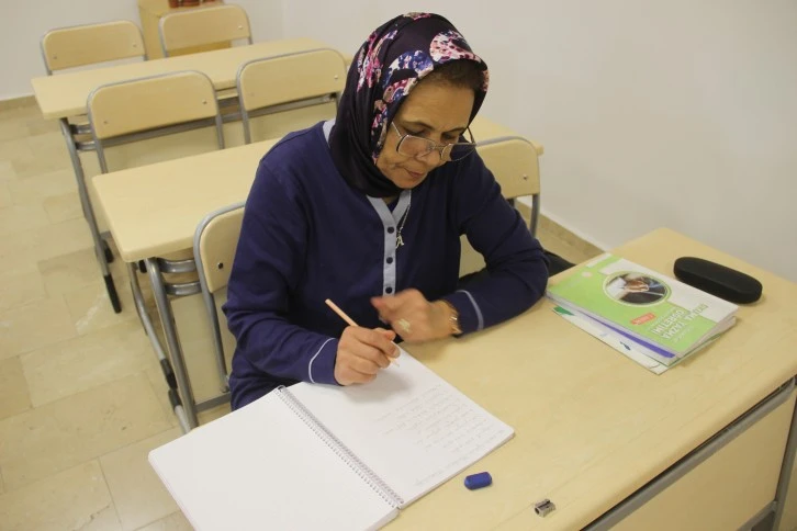 Türkiye’ye Gelin Geldi, Sivas'ta Eşi İçin Türkçe Öğreniyor