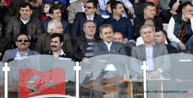 Zara´da galibiyetin yankıları