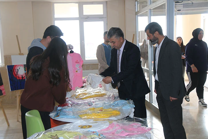 Şarkışla'da Şehit Aileleri Yararına Kermes Düzenlendi