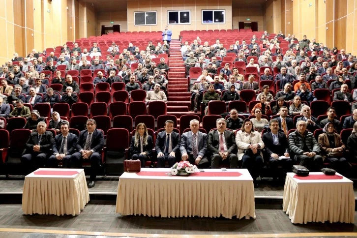 Sivas'ta Okul Aile Birliği Toplandı 