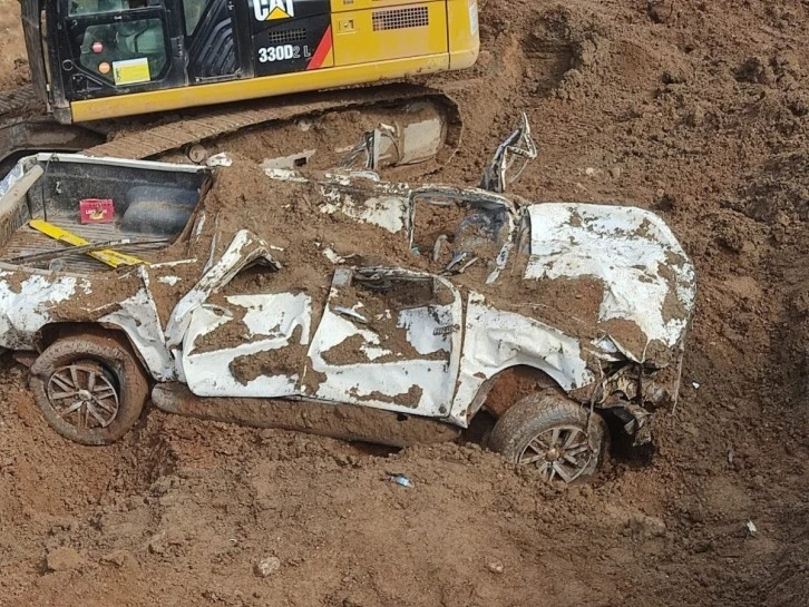 Erzincan'daki Maden Faciasında İşçilerin Aracına Ulaşıldı 