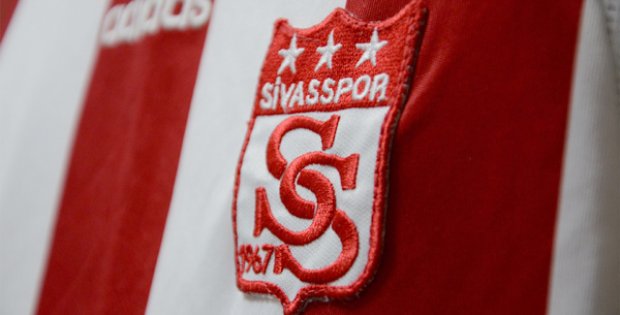 İlk Maç Pazar Günü