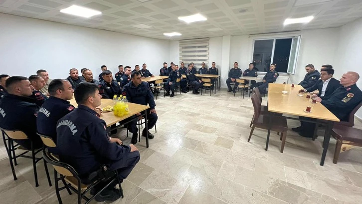 Kaymakam Açıkbaş Mehmetçikle İftarda Buluştu