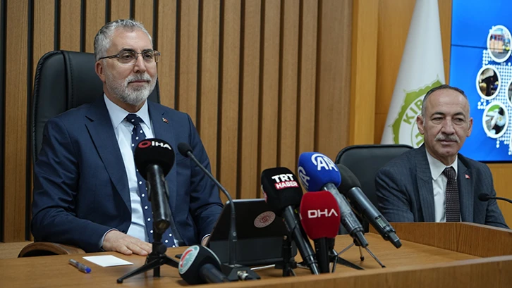 Çalışma ve Sosyal Güvenlik Bakanı Işıkhan: '31 Mart akşamı yeni bir döneme başlayacağız'
